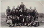 Nastasija Maksimovic sa svojim ucenicima, ~1935